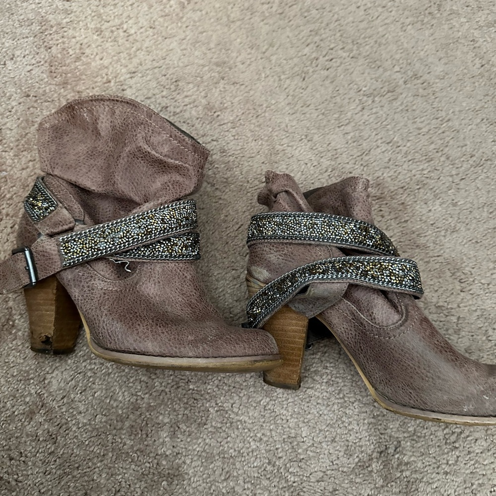 Not Rated Taupe Ankle Boots with Glitter Straps size 8.5